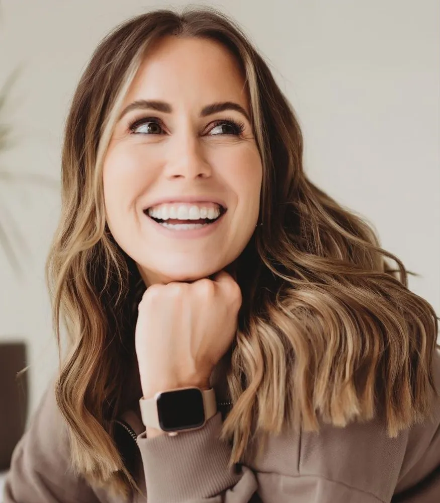 Gemma, a Spark aligner patient, smiling